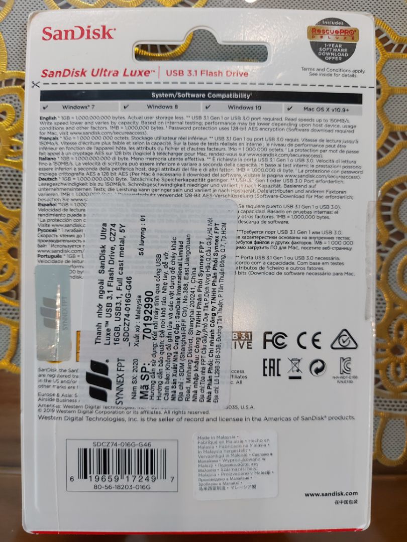 Quý shop giao hàng nhanh. Sản phẩm có mức độ hoàn thiện tốt, gọn gàng, góc cạnh bo cong trau chuốt, cảm giác cầm nắm rất thoải mái, bảo quản dễ dàng. Tốc độ sao chép nhanh hơn rất nhiều so với USB 2.0, thuận tiện cho việc sao chép và lưu trữ dữ liệu. Giá bán rất phù hợp. Tem bảo hành và tem niêm phong được dán đầy đủ. Đánh giá sản phẩm và nhà bán hàng 5 sao. Luôn tin vào những sản phẩm chính hãng do Quý Tiki, và SanDisk Official Store cung cấp. Thanks very much ! Quý shop giao hàng nhanh. Sản phẩm có mức độ hoàn thiện tốt, gọn gàng, góc cạnh bo cong trau chuốt, cảm giác cầm nắm rất thoải mái, bảo quản dễ dàng. Tốc độ sao chép nhanh hơn rất nhiều so với USB 2.0, thuận tiện cho việc sao chép và lưu trữ dữ liệu. Giá bán rất phù hợp. Tem bảo hành và tem niêm phong được dán đầy đủ. Đánh giá sản phẩm và nhà bán hàng 5 sao. Luôn tin vào những sản phẩm chính hãng do Quý Tiki, và SanDisk Official Store cung cấp. Thanks very much !