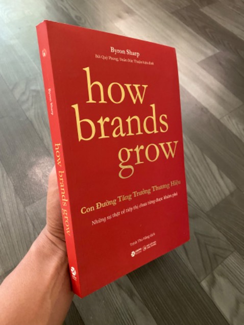 Sách mới, ko bọc seal, có kèm bookmark. Khá ổn.