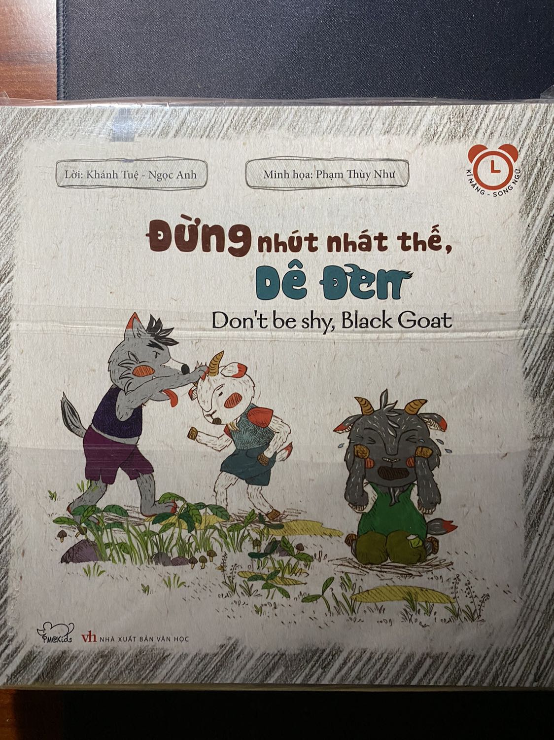 Combo 8 quyển nội dung phù hợp với trẻ nhỏ. Nhiều hình vẽ có nội dung giáo dục cho trẻ nhỏ