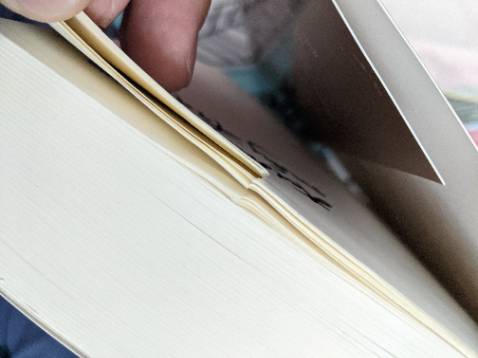 Tiki giao sách bị rách, Rất không hài lòng về sản phẩm