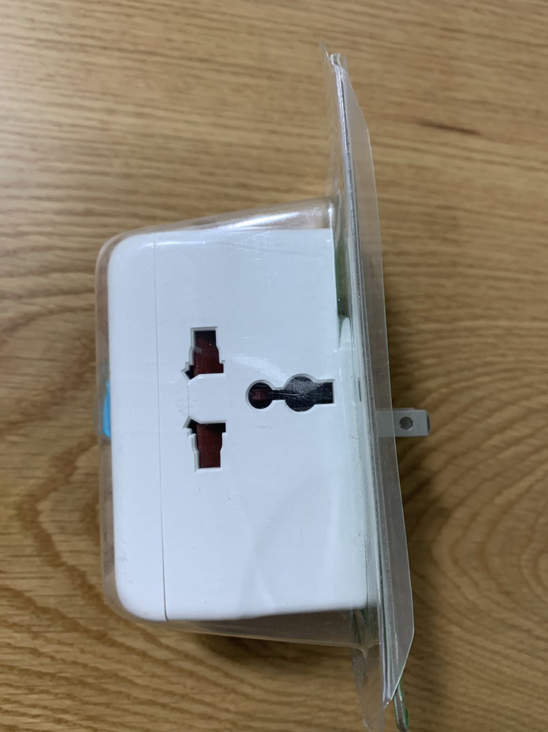 Sản phẩm có vẻ được sản xuất đã lâu nhưng ok, bạn giao hàng nhiệt tình