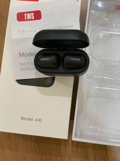 Giao hàng nhanh, đóng gói cẩn thận, mẫu mã đẹp,kết nối ổn định và âm thanh rất hay. Mình mua nhiều đồ điện tử trên tiki rồi và lần nào cũng rất hài lòng...