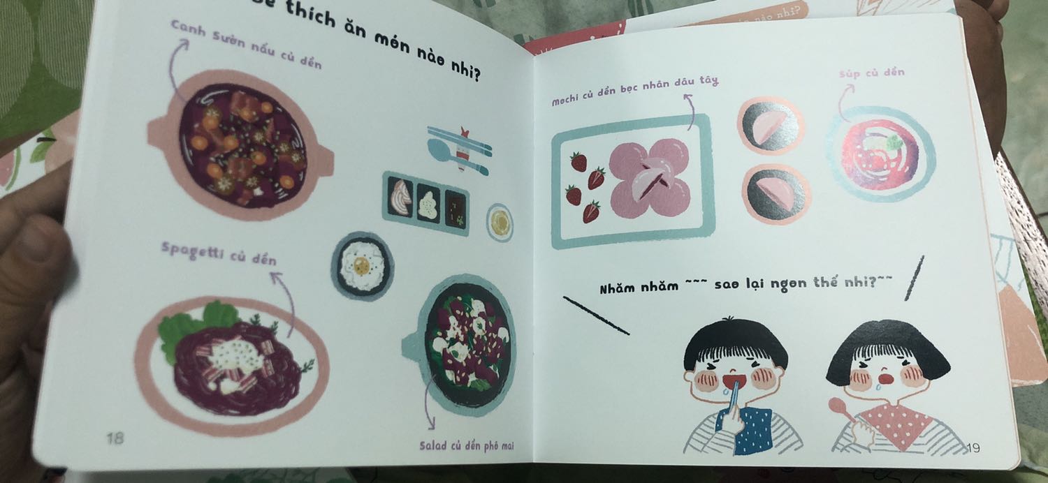 Màu sắc tươi sáng, trình bày dễ hiểu. Người lớn còn thấy thích.