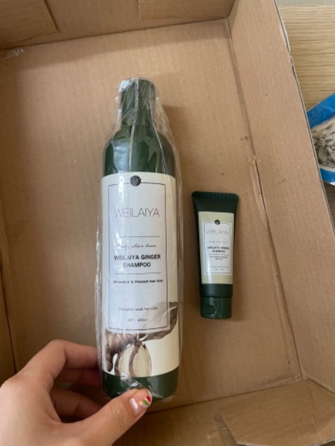 loại này mình xài mấy năm rồi, thấy hợp nên mua tiếp, thơm mùi gừng lắm