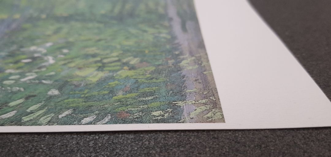 giấy bọc cẩn thận. chất lượng tốt. mới sử dụng để in phun màu thấy khá hay.