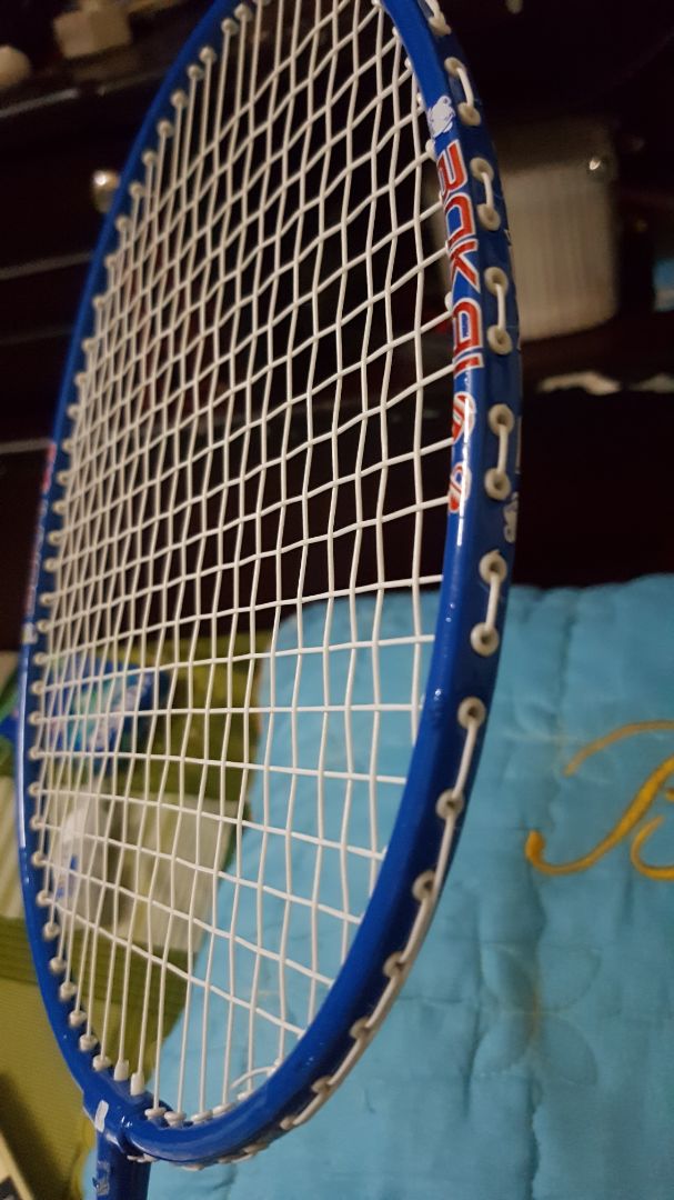 Vợt dành cho trẻ em nên chất lượng như vày là rất ok, cầm rất chắc tay, lưới đan cũng có vẻ tốt tương đương mấy loại thương hiệu nổi tiếng. Cực kỳ hài lòng. giao hàng nhanh, gói hàng cũng ok. 5 ⭐⭐⭐⭐⭐