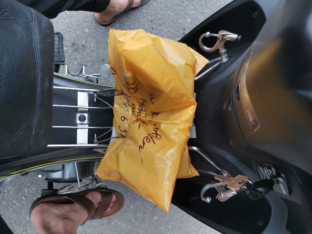 Đóng gói sản phẩm kỹ càng. giao hàng nhanh chóng. mình có tikinow nên được miễn phí ship nữa. sẽ mua lại lần sau.