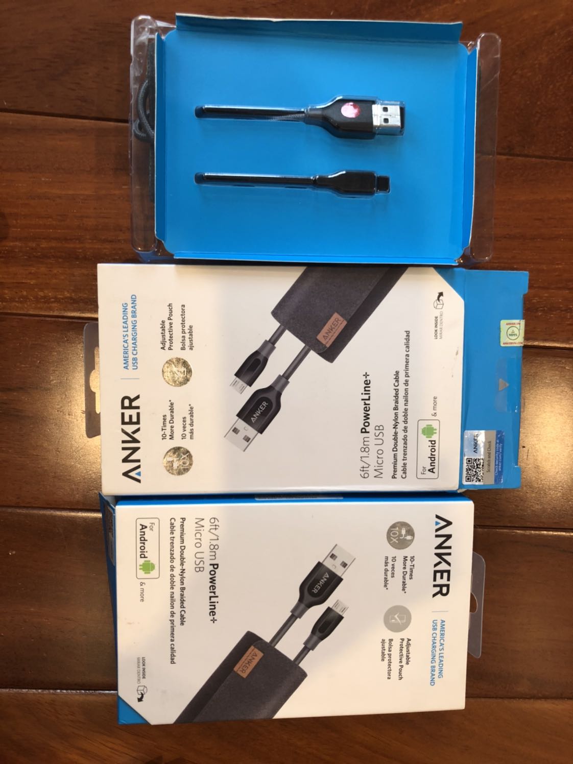 Đặt nhầm hàng. Muốn đặt cable sạc Lighting cho Iphone.  Đề nghị trả hàng lại để đặt hàng khác. Cám ơn nhiều