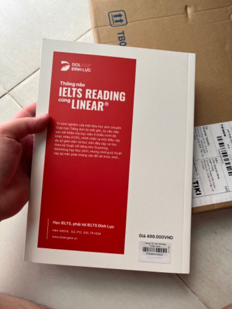 Vừa nhận sách hồi sáng này. Sách ko còn seal. Nhưng ngoại quan vẫn còn mới. Nội dung chưa đọc nên chưa thẩm định đc hay dở. Nhưng chắc sách hay thấy mn ai cũng khen.