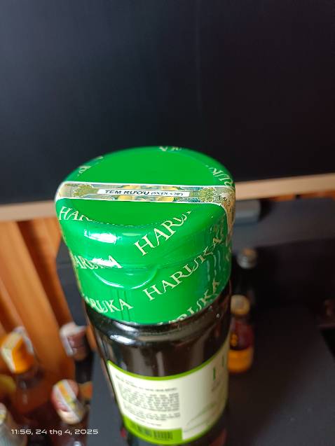 Chưa uống nhưng nhìn chai rượu đúng kiểu dáng rượu mơ. Tuy chưa uống nhưng chắc ngon vì tin tưởng các mặt hàng của SAIGONFAB.