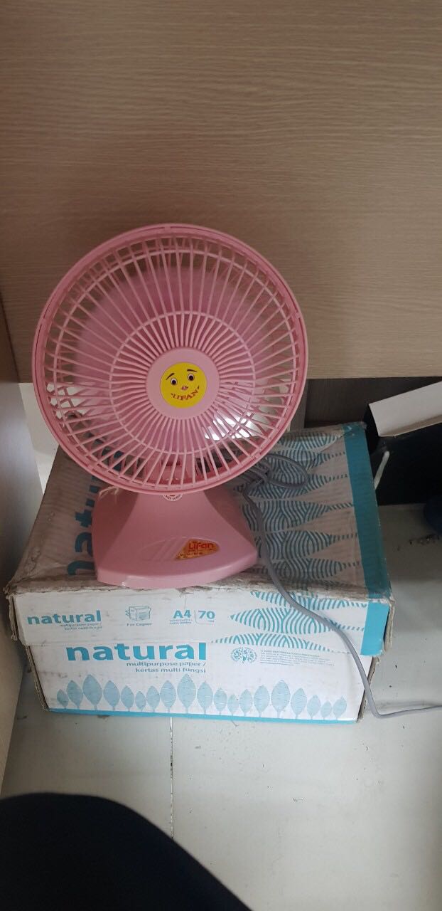 Giao hàng đúng hẹn, t7 cũng giao. Chất lượng sp giống mô tả.