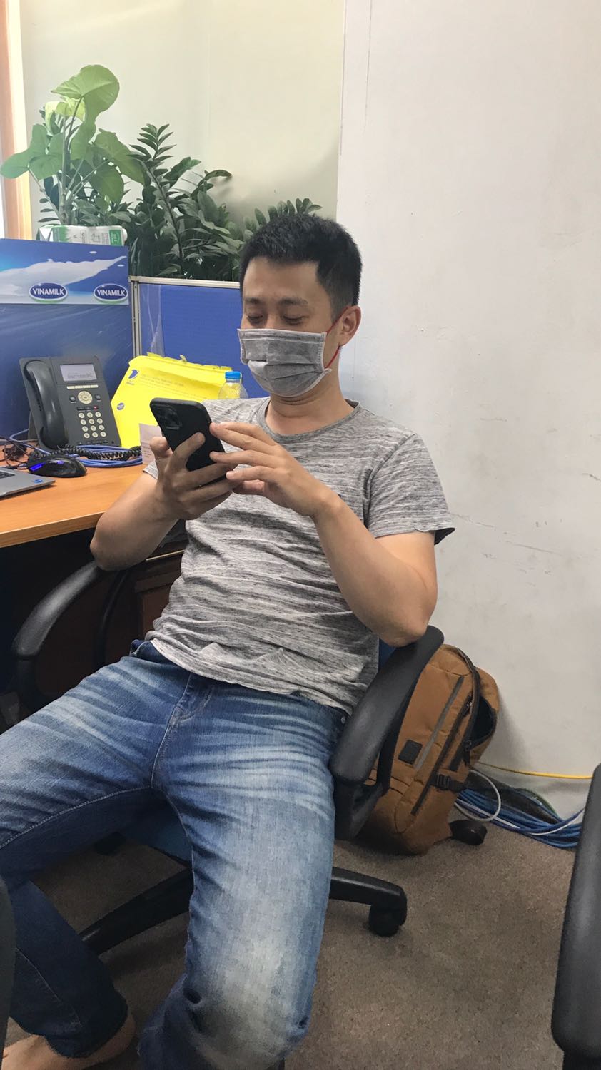 Quá chán, máy tự cân mà chưa để đồ gì