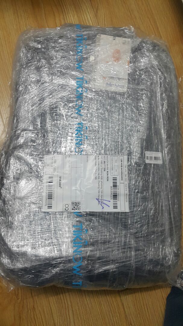 hàng giao nhanh, đẹp, để lap 15.6 thoải mái, 17 thì vừa khít. ưng ý lắm.