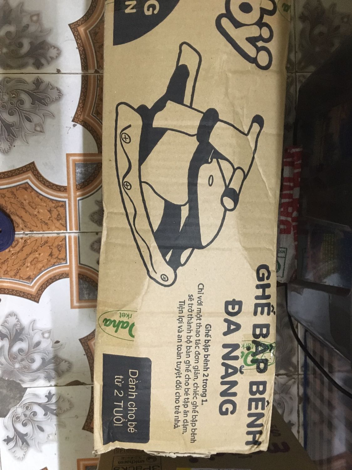 Mình săn sale cho bé sắp chào đời. Chưa dùng nên chưa review về sản phẩm kỹ được. Nhưng có quà rất thích. Đóng thùng thì cẩn thận, to đùng luông