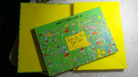 Sách đẹp lắm, giao hàng cũng rất nhanh, giá săn sale siêu rẻ, 10 điểm k có nhưng