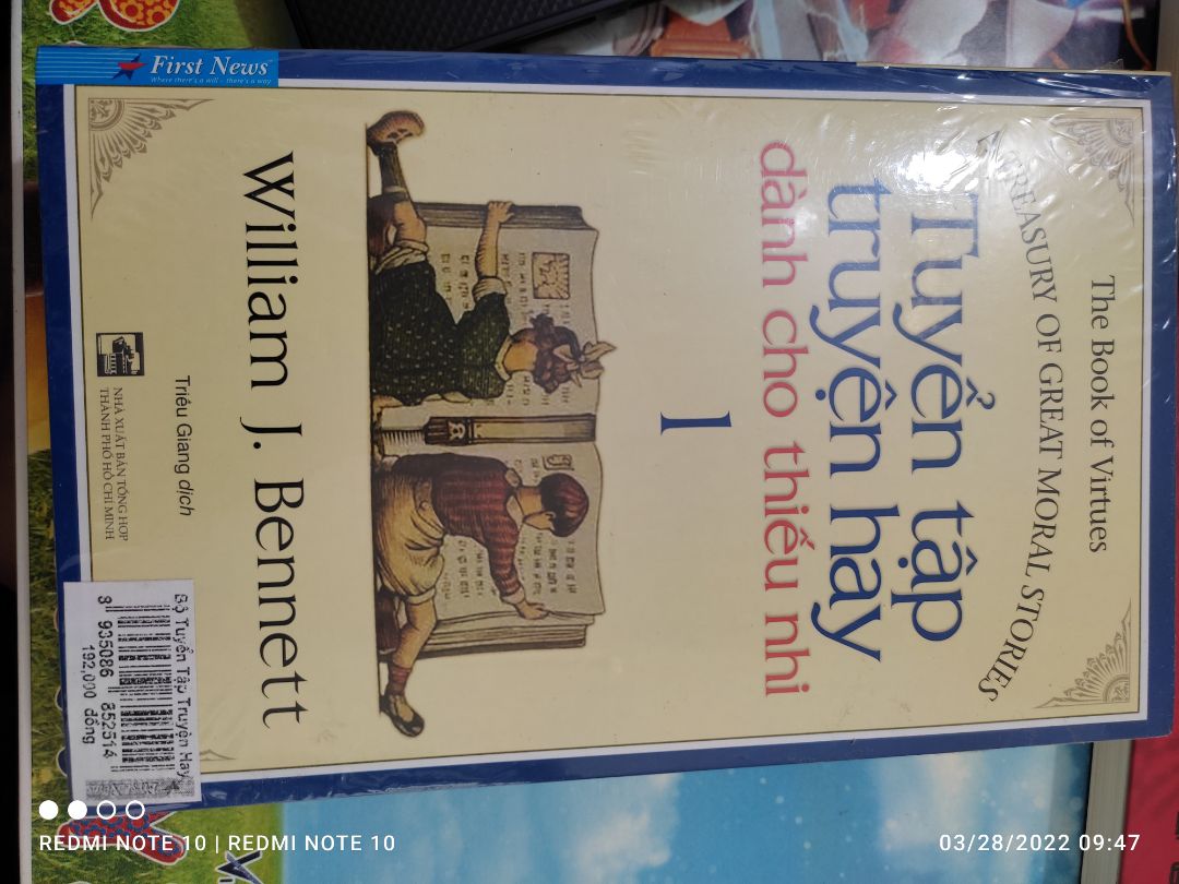 sách được bọc cẩn thận, hơi mỏng so với suy nghĩ mình. chưa đọc nên chưa biết nội dung ntn sách được bọc cẩn thận, hơi mỏng so với suy nghĩ mình. chưa đọc nên chưa biết nội dung ntn