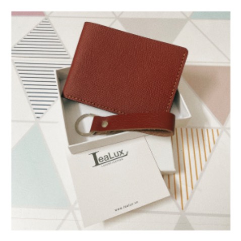 Đẹp. Còn đc tặng cái móc. Cám ơn shop