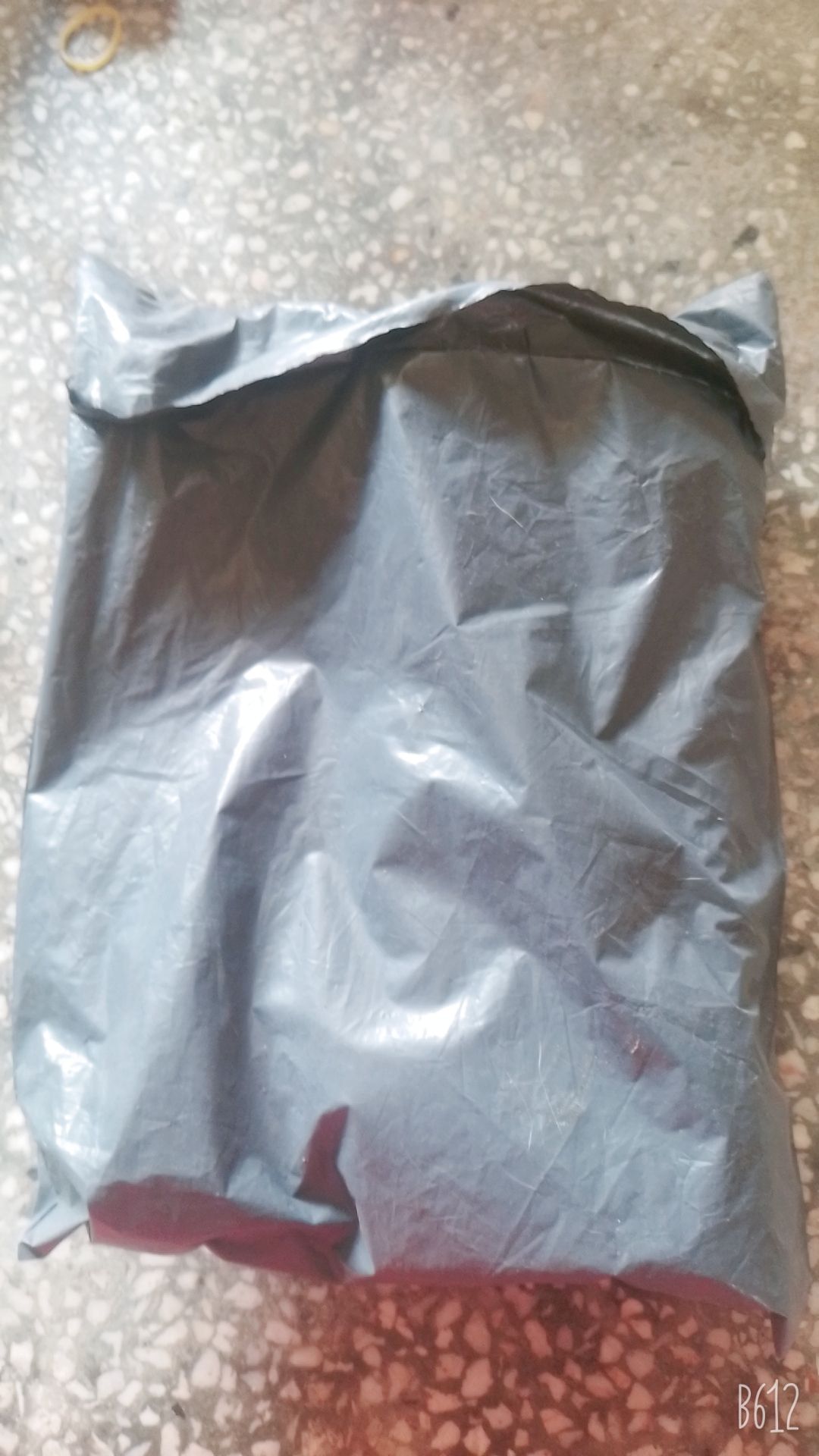 giao vậy đúng đơn hàng của mình và giao hàng rất nhanh và rất đẹp và rất tốt và rất hài lòng