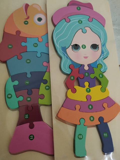 Có con gái là để nâng niu và yêu thương, đúng là đồ chơi cho con gái có khác màu cũng hết sức nhã nhặn. Bộ đồ chơi ghép hình này quá đẹp luôn. Bõ công suốt ngày bé nhà mình bảo con ngoan ba thưởng cho con nhé nhé! Không thể chối từ được yêu cầu siêu cute của nàng ấy. Cảm ơn shop đã cung cấp món đồ chơi này bé nhà mình thích lắm lắm luôn ý. Giờ bảo gì nó cũng nghe lời.