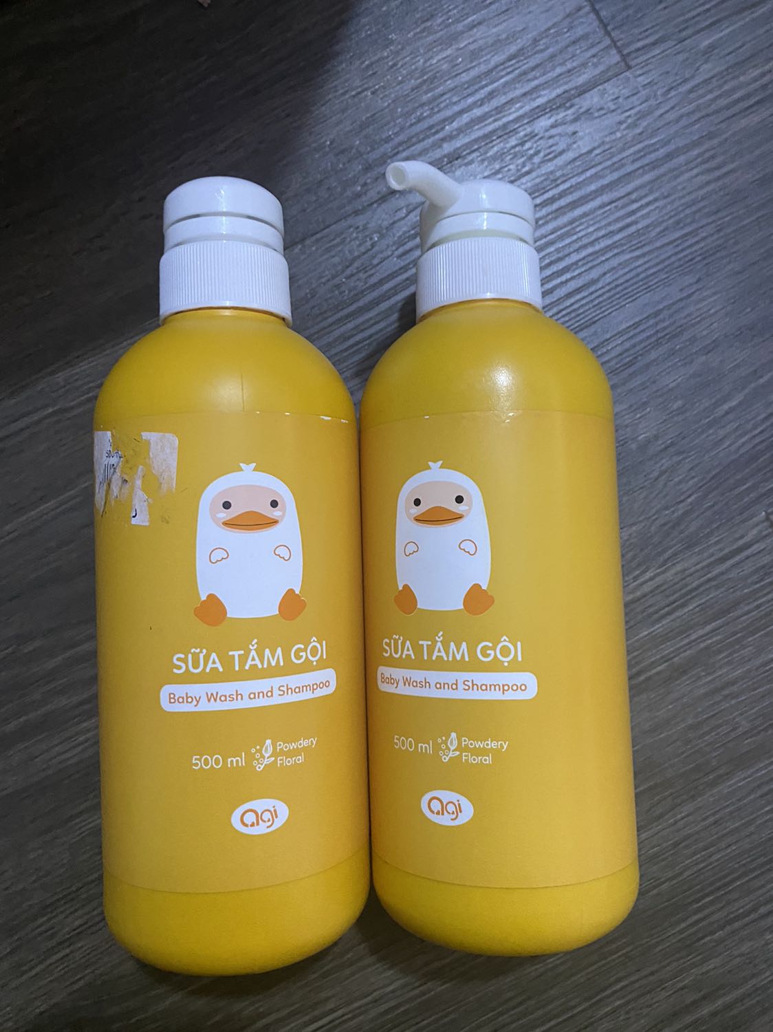 Hình ảnh là sản phẩm khác mà ship về lại la san phẩm khác là sao ạ??? Treo đầu dê bán thịt *** hả shop