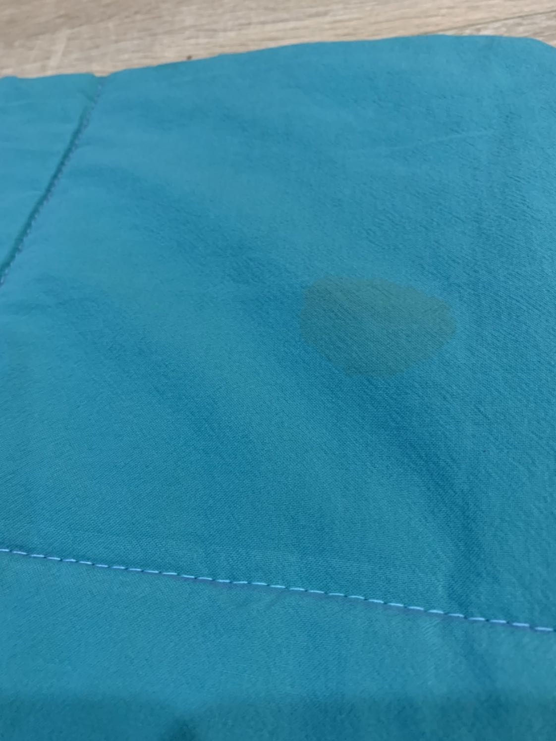 Sản phẩm bị ố vàng