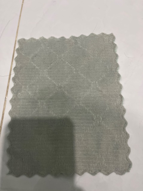 Hôm đặt hàng quà tặng ghi 37k xong rồi 27k  nay hạ xuống 3k với 1 cái khăn mà ngoài chợ bán 5cái 10k. Chán chả buồn nói