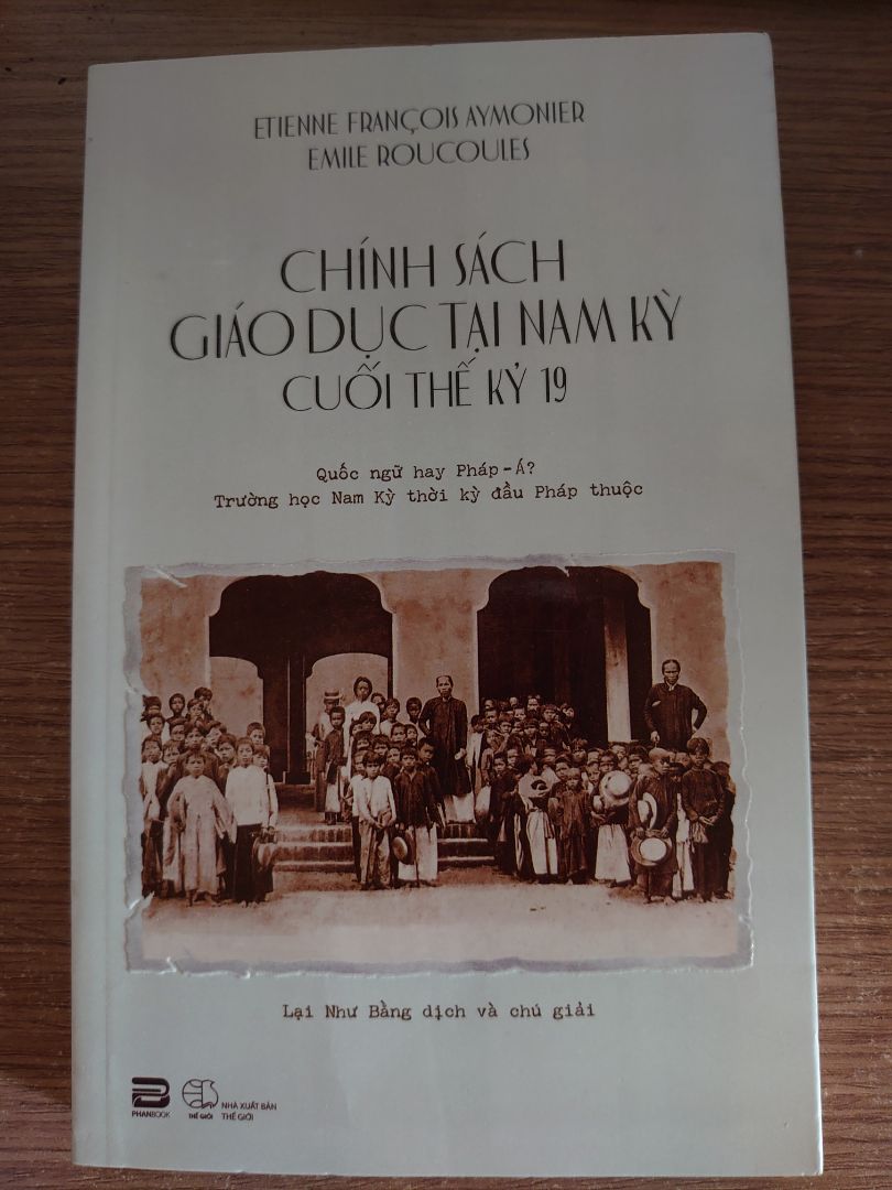 Giao hàng tốt, đúng thời gian

Sách in trên giấy chất lượng không được đẹp lắm.