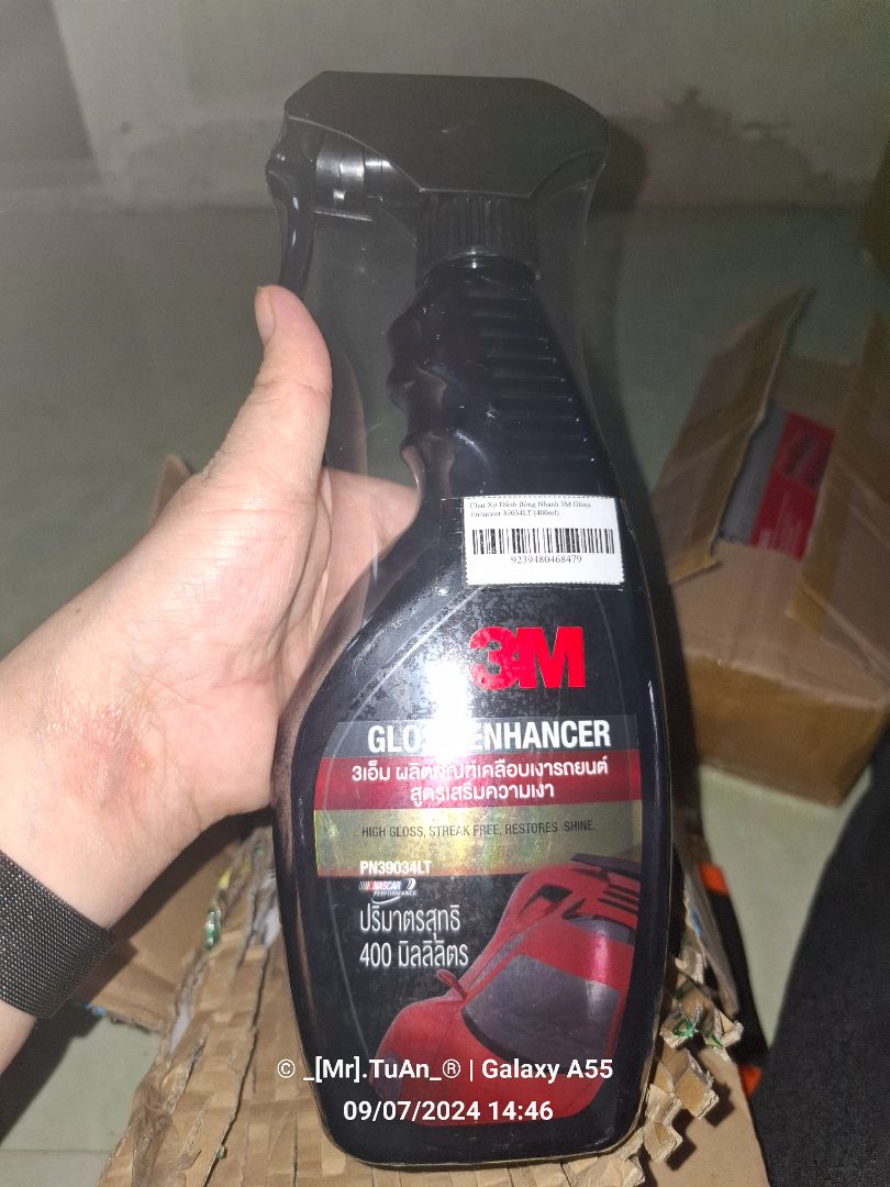 Vừa nhận hàng, chưa có dịp ***. Mai đi mua cái khăn về lau, chứ không được tặng kèm.