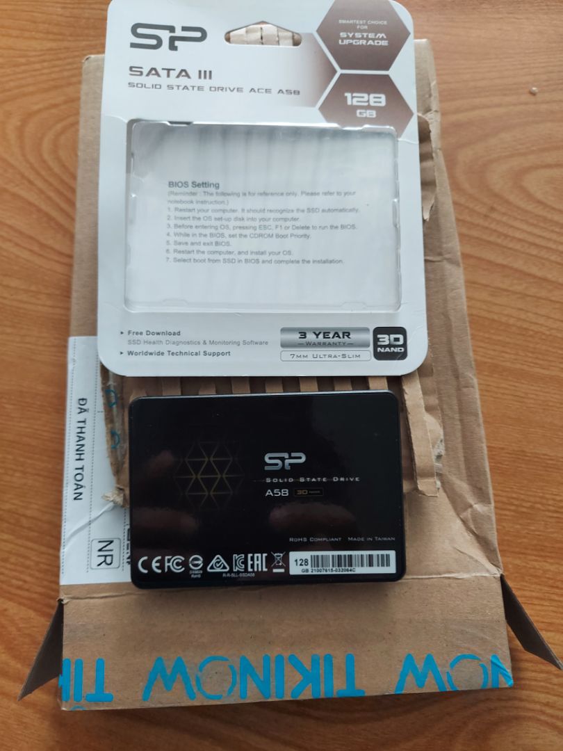 Tốc độ truy xuất chưa nhanh lắm, chỉ hơn HDD, chưa bằng nhãn hàng khác mà tôi đã sử dụng.