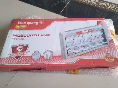 Mắt lưới hơi lớn nên khả năng chỉ bắt đc muỗi to! Đúng hàng Điện Quang bảo hành 12 tháng! Độ bền và hiệu quả thì dùng thử mới biết!