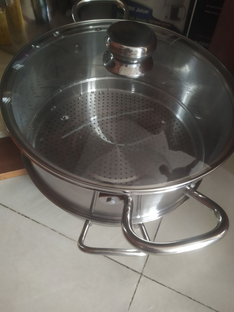 Bộ nồi lẩu hấp rất đẹp, nấu lẩu, canh, đồ xôi rất thuận tiện. giao hàng nhanh, đóng gói chấp nhận được. Hàng to hơn dự kiến và đặt hàng, nhưng thôi, lười đổi.