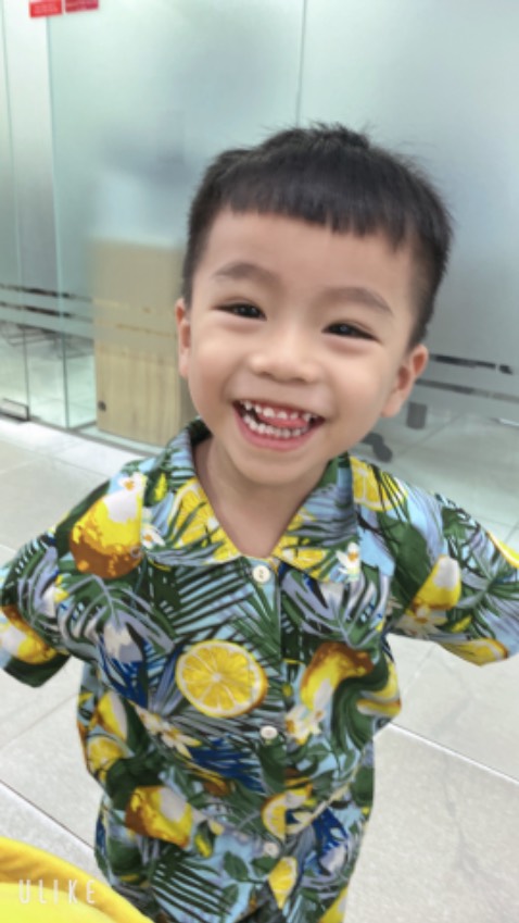 Một vài chi tiết hơi lỏng nhưng nhìn chung là ổn và đẹp. Nên mua để sưu tầm, chưng bày. Chứ dùng để chơi là rụng liền =))