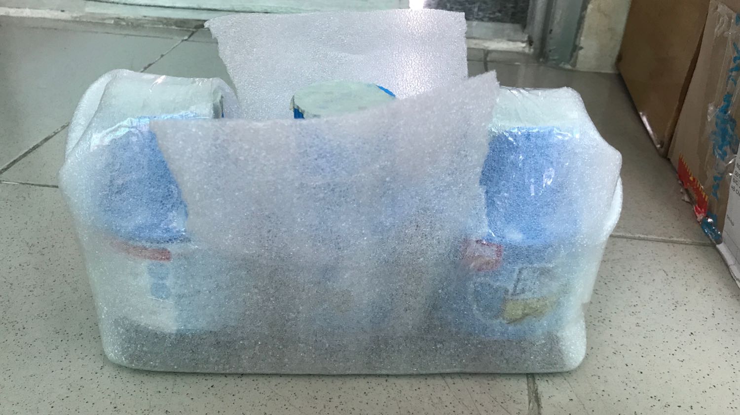 Giao hàng nhanh, đóng gói chắc chắn, giá thành hạt dẻ