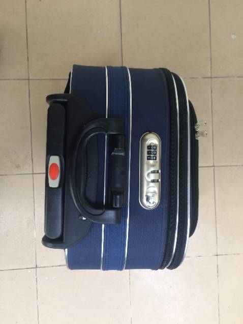 Hàng rất ngon trong tầm giá,nhiều túi,chắc chắn.Không có gì phải chê cả.Mặc dù lúc đầu Tiki giao hàng lỗi,nhưng đổi trả rất nhanh gọn.