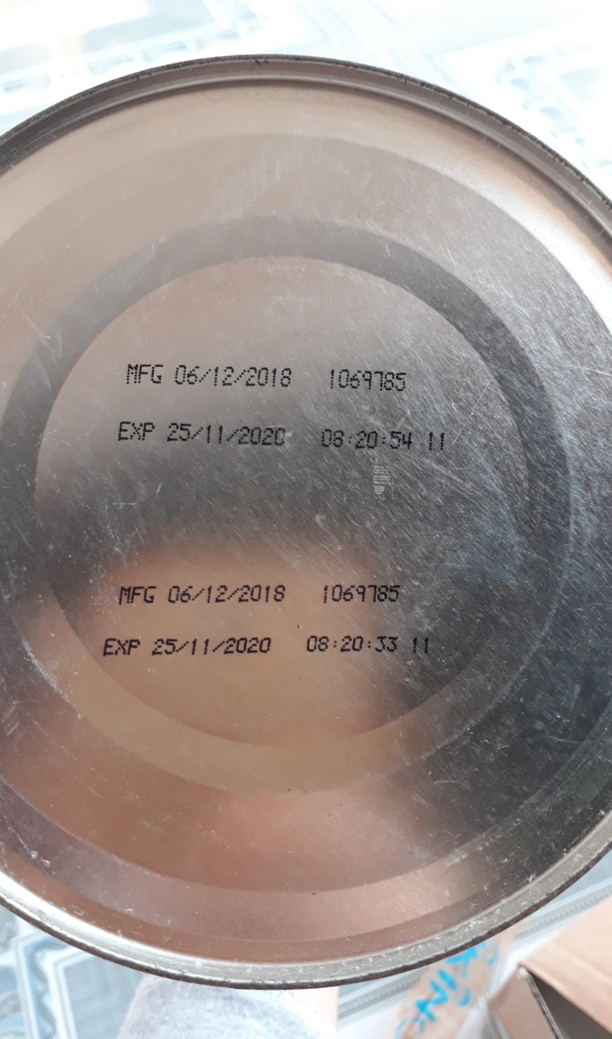 Chưa bao giờ mua hàng trên tiki mà thất vọng như thế,
Hàng mình nhận nắp đã bị mở ra và đóng lại, tem không còn, sữa thì tung tóe ra, hộp rỉ sét, phần nắp nhựa như bị gián nhấm. Chưa kể Date từ 6/12/2018
Đã liên hệ tiki trả hàng và hoàn tiền.
Mong tiki đánh giá nhà cung cấp trước khi cung cấp dịch vụ.