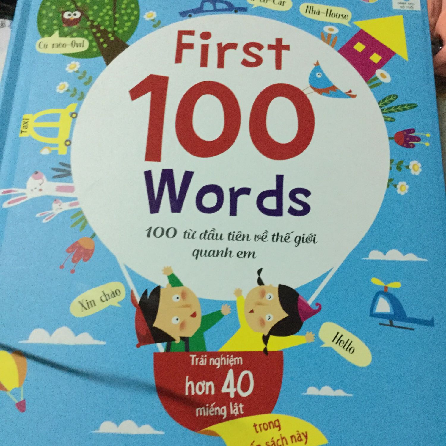 Sách mới, ko bị cong, gãy khi vận chuyển