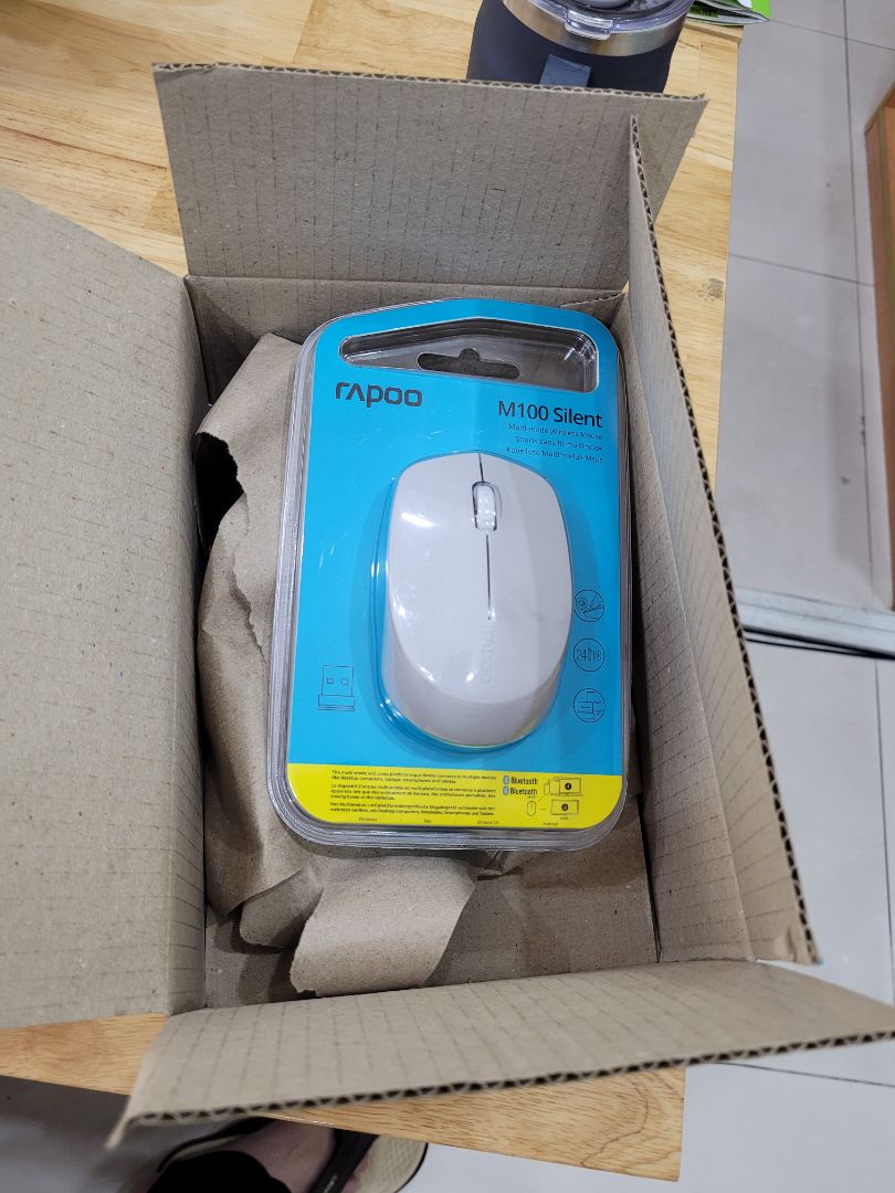 Giao hàng nhanh, đóng gói cẩn thận, đúng màu. Chuột mượt, bấm êm