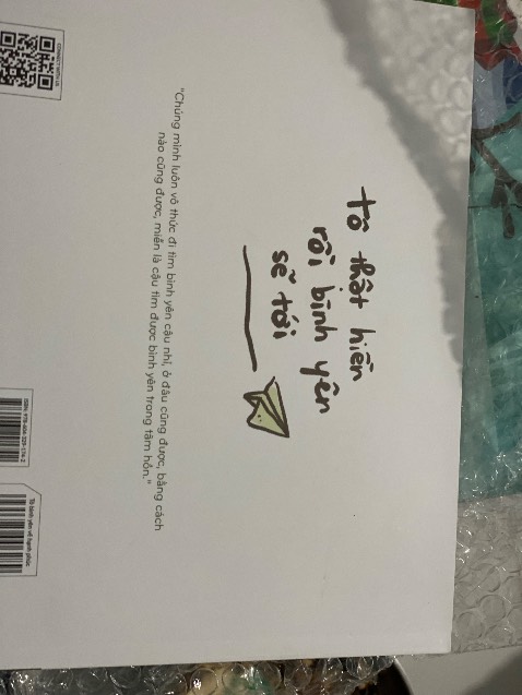 Sách sử dụng giấy dày, shipper giao hàng nhanh
Hình ảnh minh hoạ dễ thương