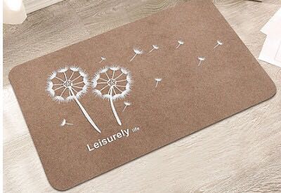 Hangf như hình nhưng Thảm mỏng và hút nước kém, gần như không thấm hút.