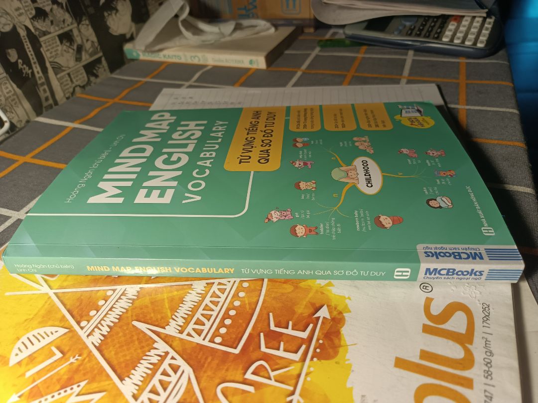 lúc trước chỉ mua quyển grammar về học thấy không hiệu quả lắm nên mua nốt quyển này cho đủ bộ. Không phải cứ mua 2 quyển này là học được đâu phải cố gắng chứ sách cũng chỉ là cái nền tảng thôii. Hãy cố lên nếu bạn giỏi Tiếng Anh. Thân ái😊😊