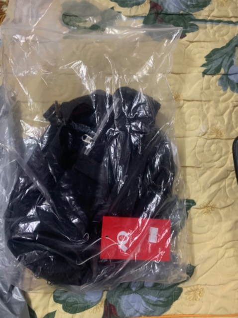Giao hàng nhanh, SP OK. Shop cần lót bên trong SP tránh bị móp méo Giao hàng nhanh, SP OK. Shop cần lót bên trong SP tránh bị móp méo