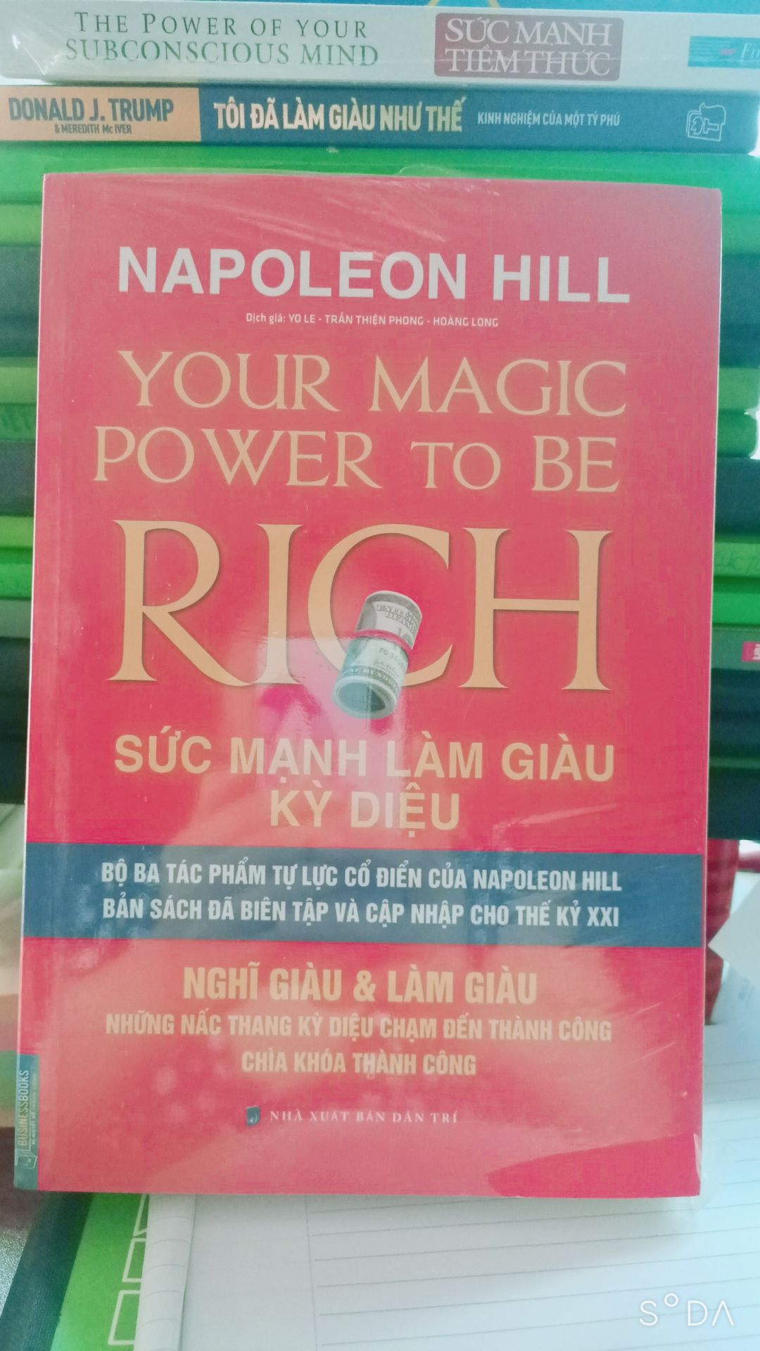 siêu tuyệt vời luôn, muốn làm giàu bằng tiềm thức nhất định không lên bỏ qua quyển sách thu hút tài chính này
