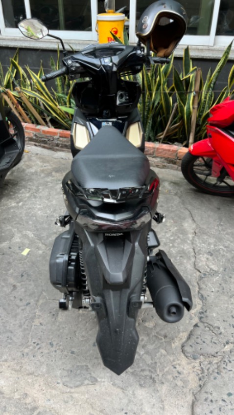 Tiki giao hàng đúng thời gian dự kiến, tư vấn viên nhiệt tình hỗ trợ và phía bên Head chu đáo, hướng dẫn chi tiết, dịch vụ thân thiện, chuẩn xác. Tất cả đều OK.