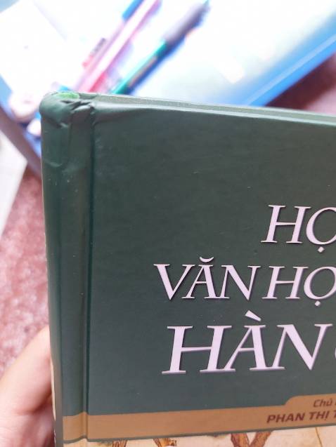 Giao hàng nhanh. Sách dày và đẹp, có hơi bị móp 1 chút