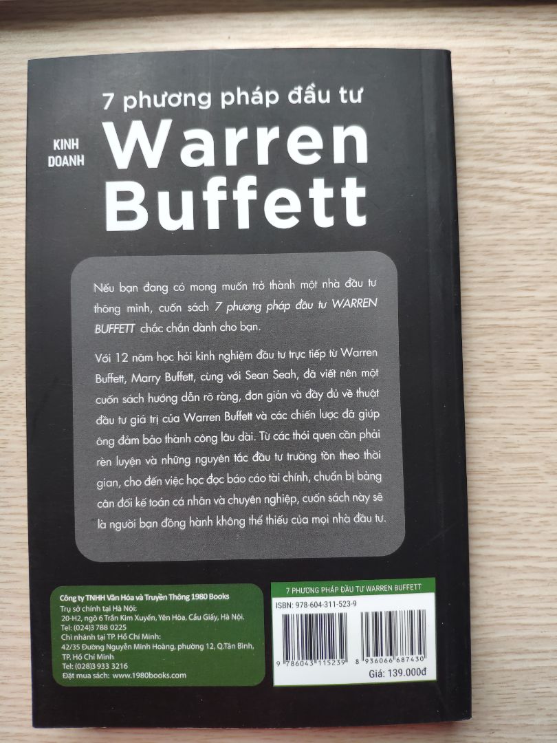 Về Giao hàng: Giao hàng nhanh
Về đóng gói: Tiki luôn tuyệt vời, gói đẹp
Về chất lượng sách: Tuyệt vời ông mặt trời
Về nội dung sách: toàn những tác phẩm bán chạy toàn cầu thì chất lượng không phải bàn.
Về giá cả: rẻ không tưởng

Xin cảm ơn TIKI ❤️❤️❤️