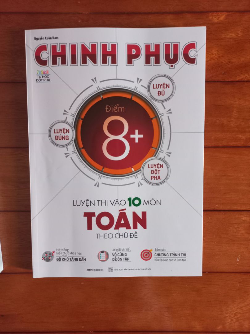 sách hay và rất dễ hiểu,hệ thống đầy đủ các phần sẽ có trong đề thi vào 10 giúp lượng kiến thức ôn tập sẽ trọng tâm hơn và cx tiết kiệm Tg để có thể làm nhiều đề giúp trau dồi điểm số.Học hè trước chẳng khi vào năm ms học thì lịch trình dày quá ko có TG học .Nên mua nha ,giao hàng cx nhanh nx,shipper thân thiện