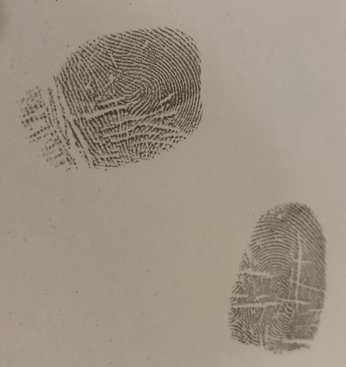 Sản phẩm tốt lên vân rất rõ. Nhỏ gọn tiện lợi.