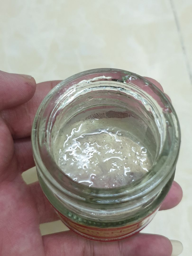 râu câu nhiều, quá ngọt so với bản thân,k có yến sợi, nói chung uống cho có uống. Ham rẻ  nên mua 30 hũ :((( uống hết đổi về hãng cũ vậy. Xin chừa tật ham rẻ