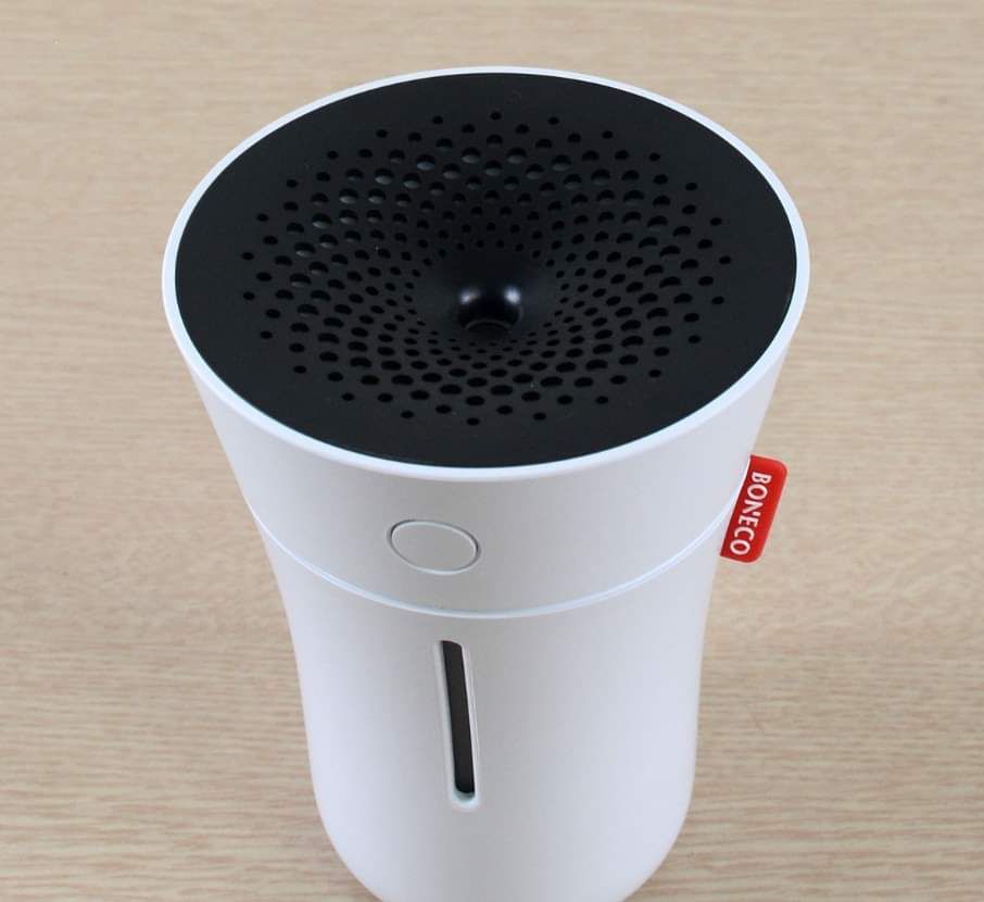 Mình thích thiết kế của máy tạo ẩm này rất đơn giản sang trọng, để trong xe ô tô không bị mất thẩm mỹ. Rất ưng nhen Mình thích thiết kế của máy tạo ẩm này rất đơn giản sang trọng, để trong xe ô tô không bị mất thẩm mỹ. Rất ưng nhen