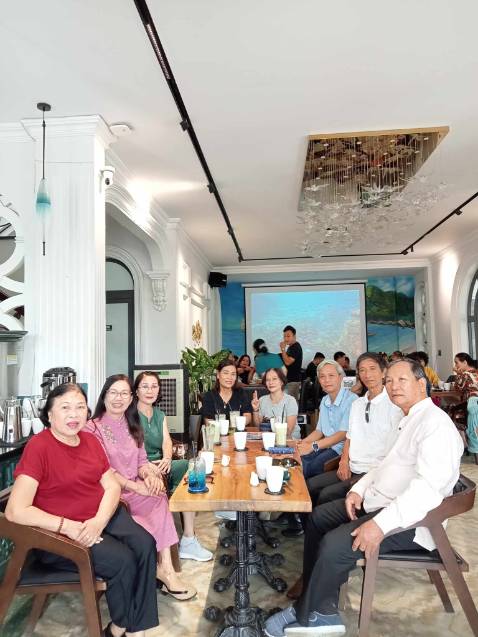 Tốt và mùi thơm dịu.
Tốt và mùi thơm dịu.